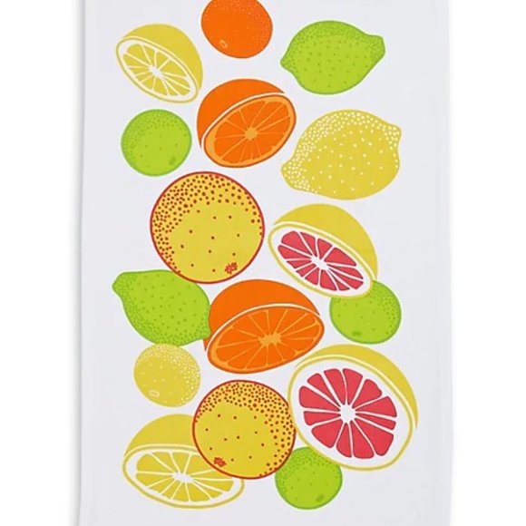 FREE with $50+ purchase NWT Distinctly Home tea towel Citrus pattern - Picture 1 of 3